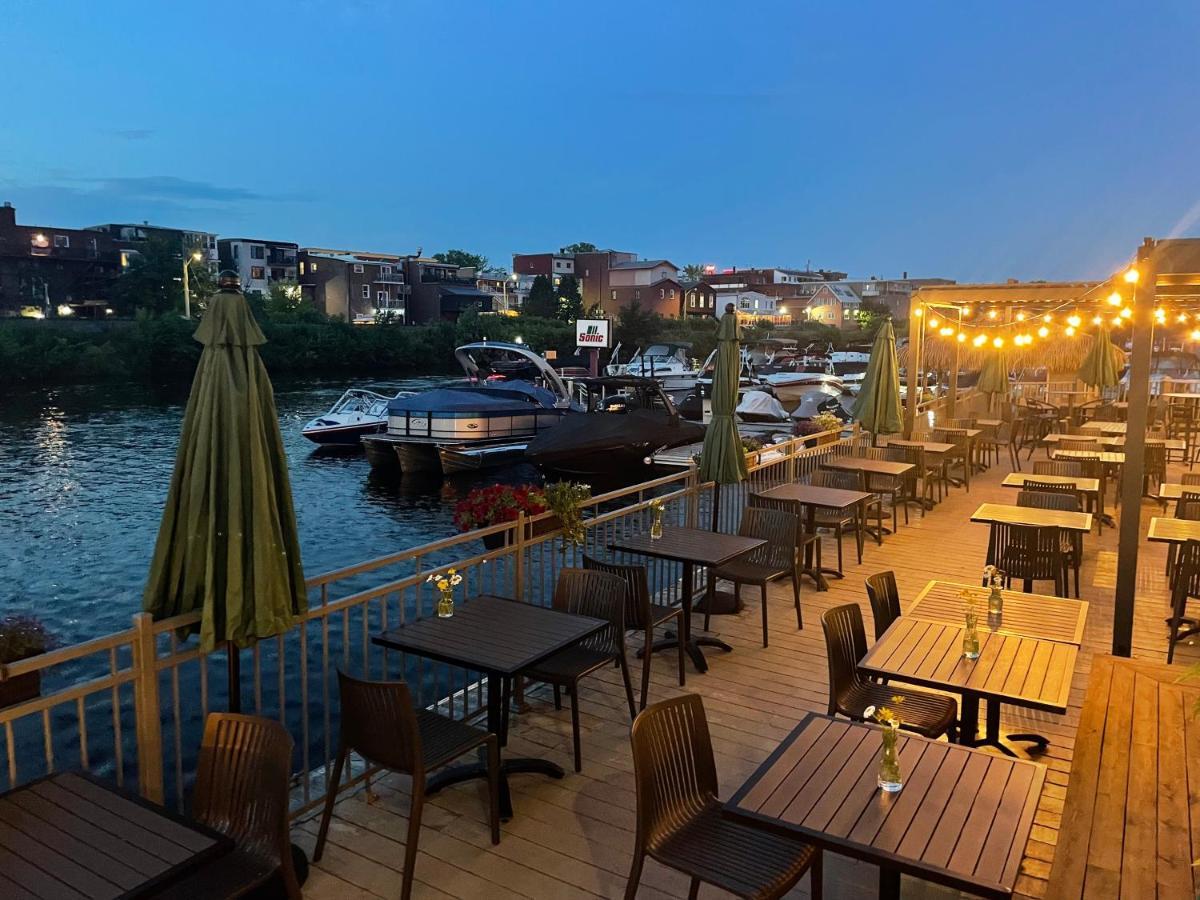Auberge Des Cantons Magog Eksteriør billede