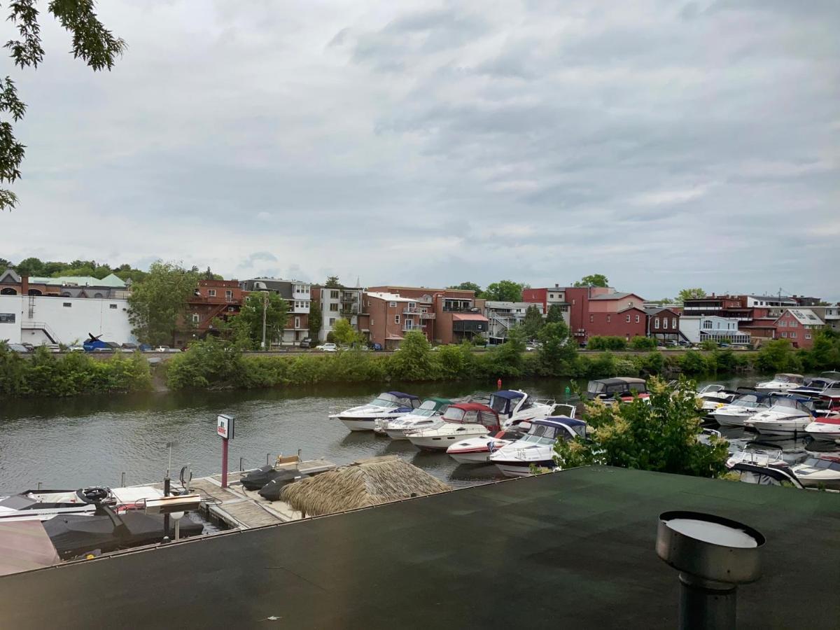 Auberge Des Cantons Magog Eksteriør billede